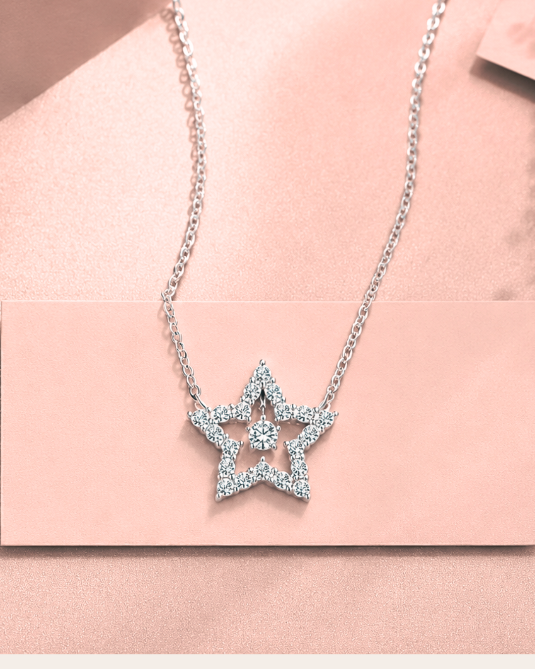 Stella Glow Necklace